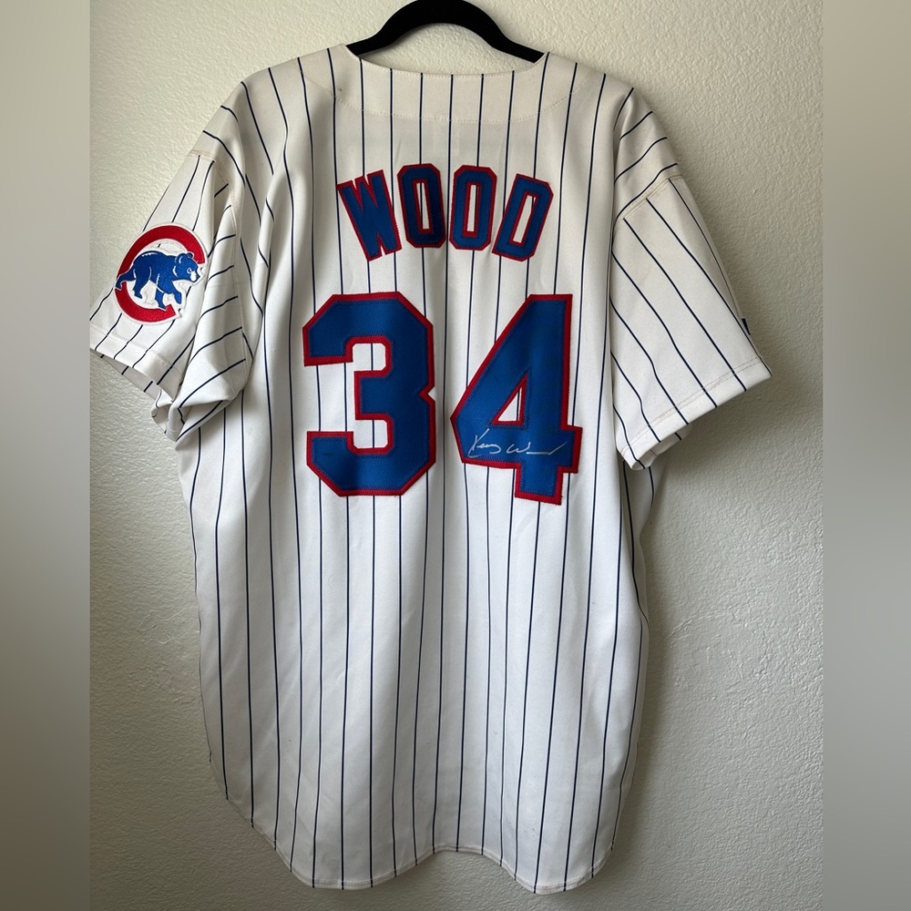 Autographed NWT Chicago Cubs Kerry Wood Jersey